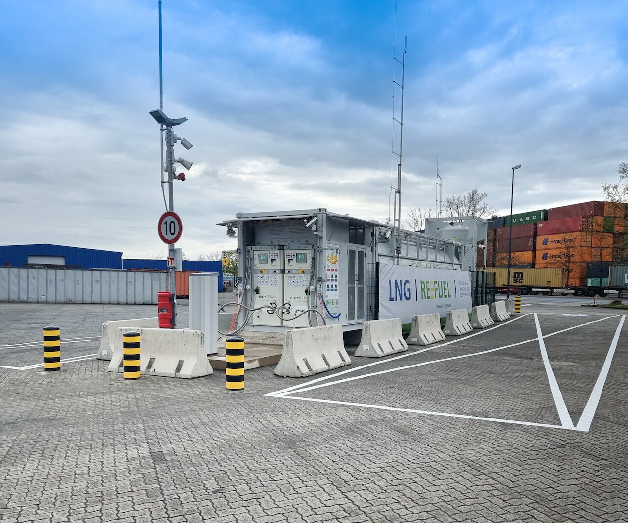 REEFUEL Bio-LNG Tankstelle Bremen eröffnet
