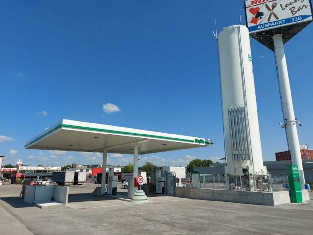 LNG Tankstelle Sinsheim Image 1