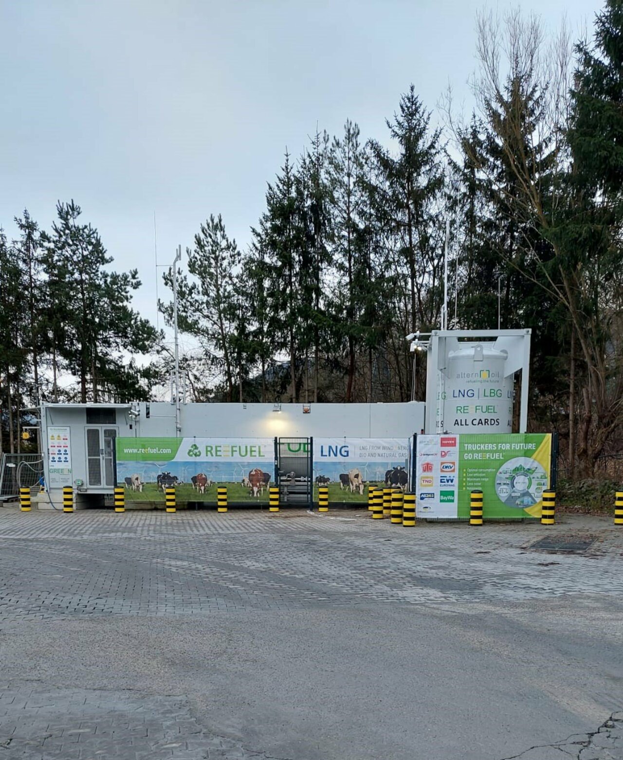 REEFUEL Stacja tankowania LNG Greding Image 1