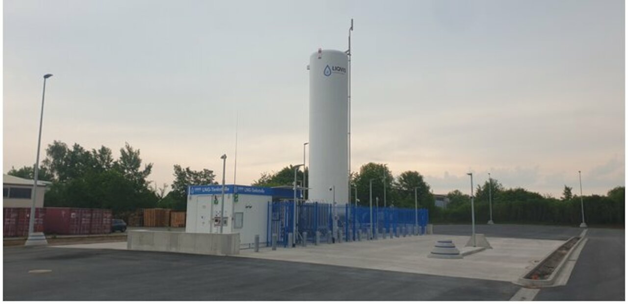 LNG Tankstelle eröffnet