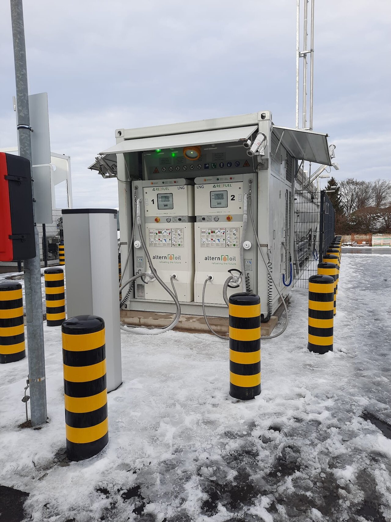 Stazione di rifornimento GNL REEFUEL di Memmingen Image 1